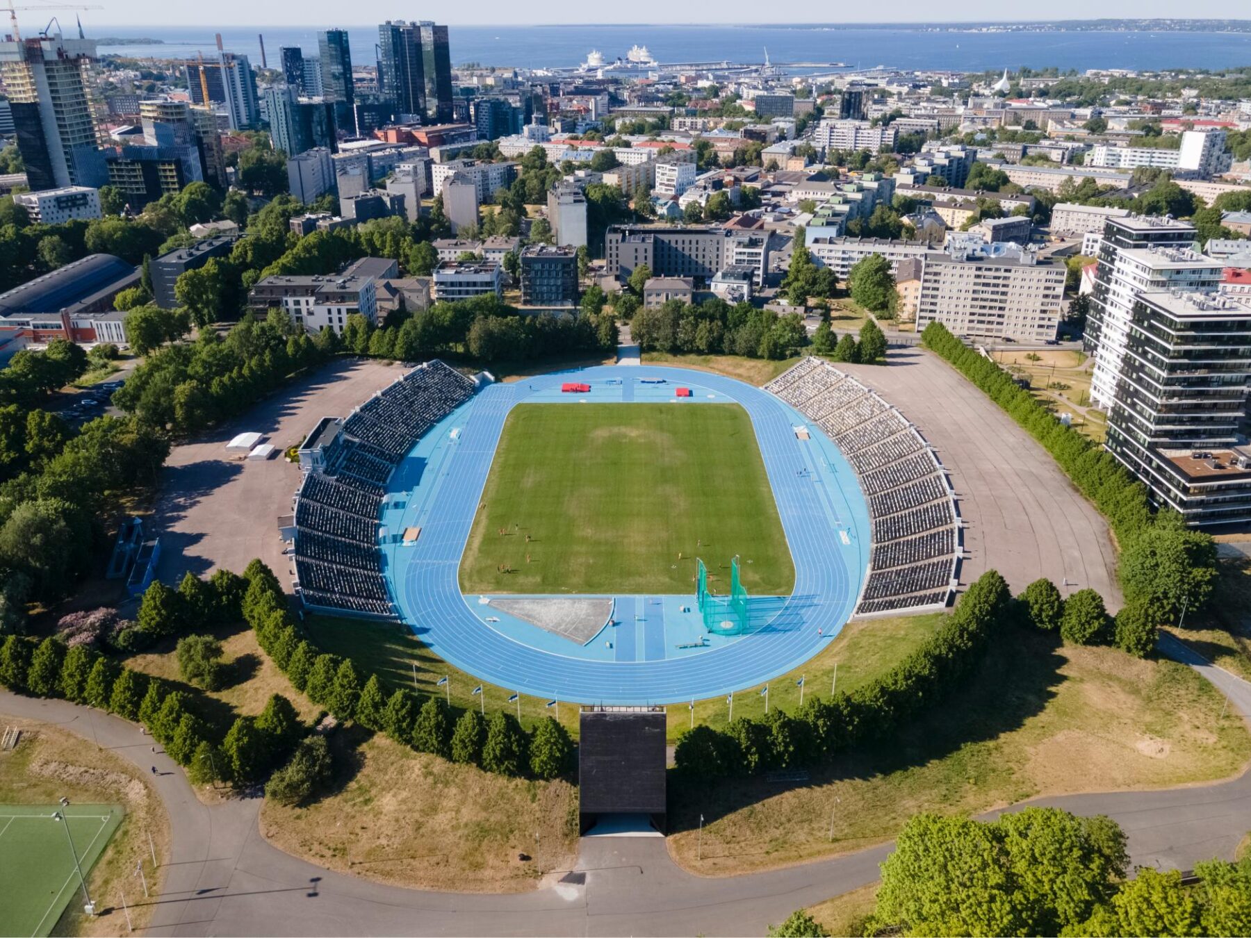 Tallinna Kalevi keskstaadioni rekonstrueerimine.