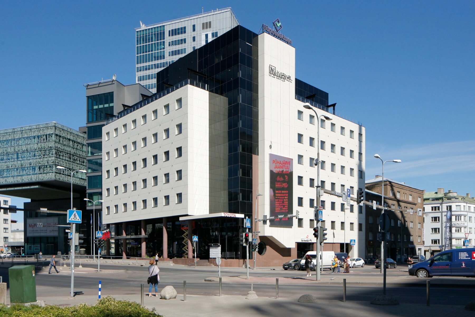 Rävala 2 büroohoone